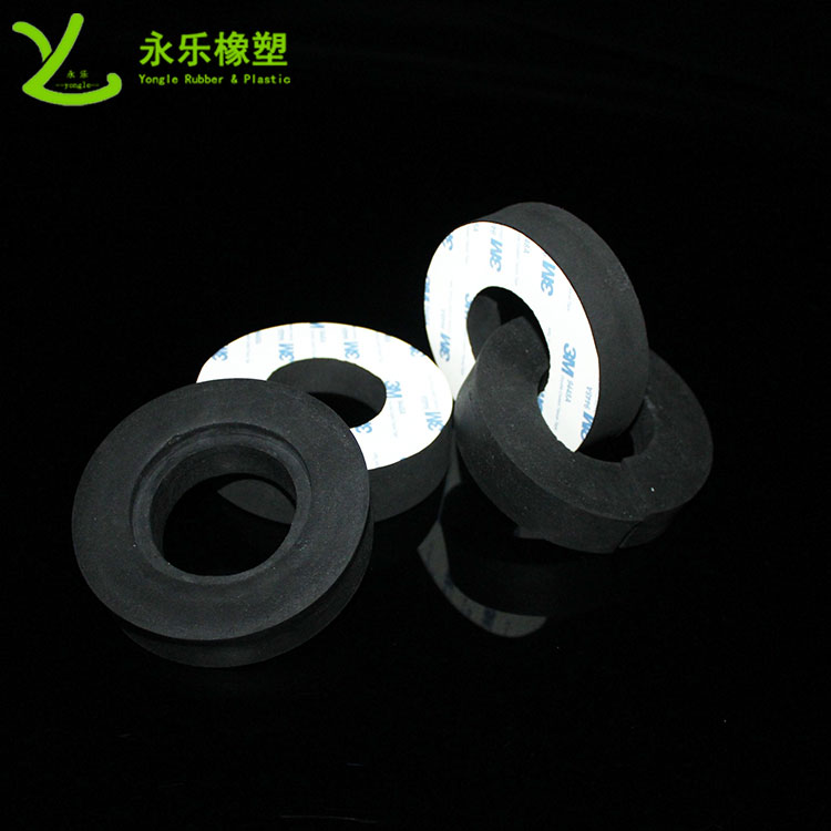 定制模壓發(fā)泡硅膠墊，減震模壓發(fā)泡硅膠墊，無(wú)氣味模壓發(fā)泡硅膠墊