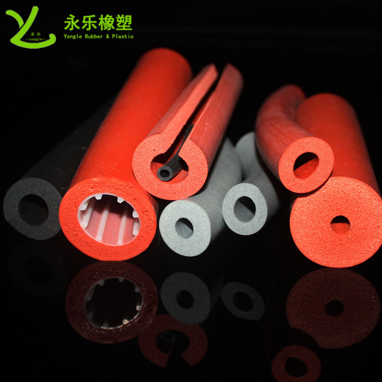 硅膠發(fā)泡管，耐高溫發(fā)泡硅膠管，保溫發(fā)泡硅膠管