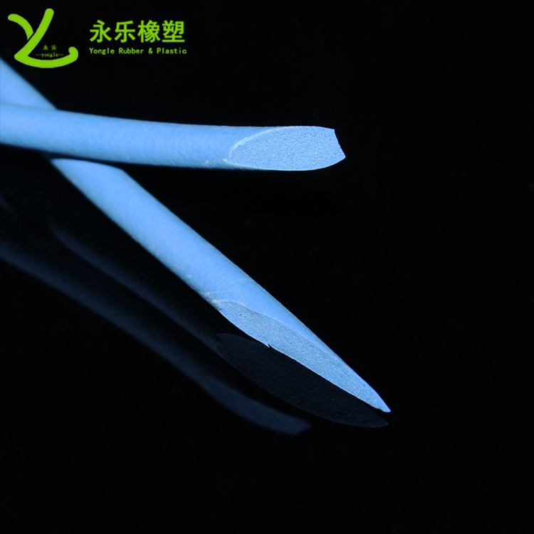 硅膠發(fā)發(fā)泡條，阻燃硅膠發(fā)泡圓條，耐高溫發(fā)泡硅膠條